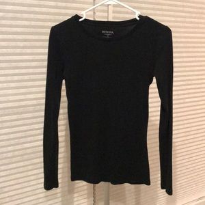 Black long sleeve shirt